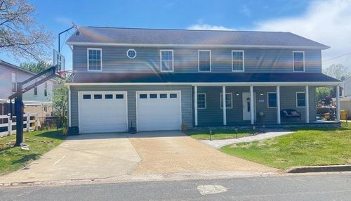 811 223rd St, PASADENA, MD, 21122-1339 | Card Image