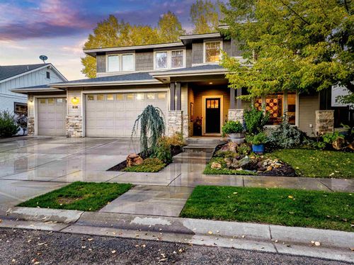 836 W Colbert St, Meridian, ID, 83646-4792 | Card Image