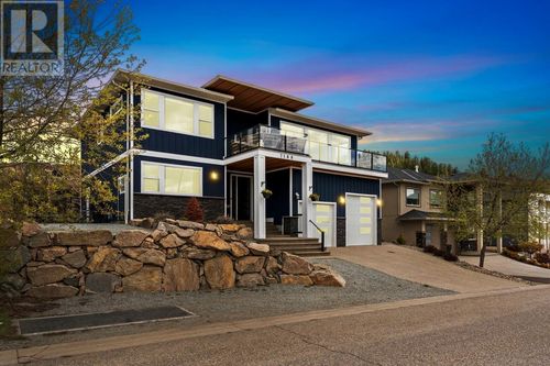 7188 Apex Dr, Vernon, BC, V1B4E4 | Card Image