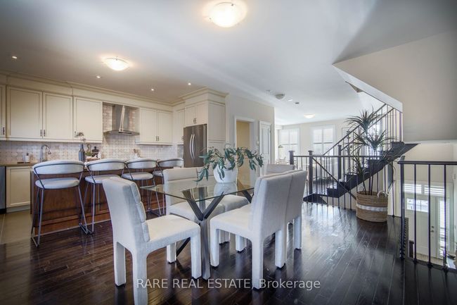 25 Plowman Lane, House attached with 3 bedrooms, 4 bathrooms and 2 parking in Richmond Hill ON | Image 16