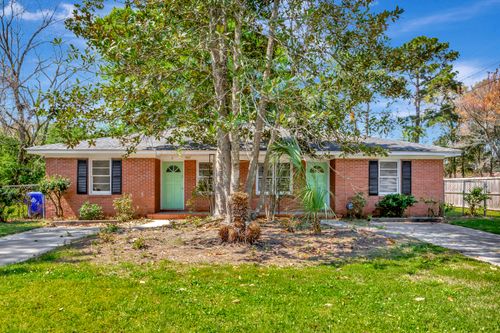 767 Bermuda St, Charleston, SC, 29412-3448 | Card Image