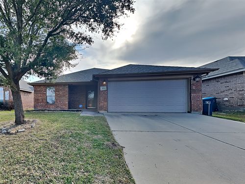 4313 Red Clover Ln, Crowley, TX, 76036-8911 | Card Image