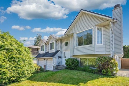 2970 Crossley Dr, Abbotsford, BC, V2T5G8 | Card Image