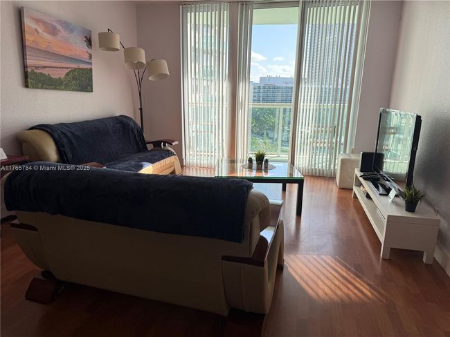 APT-8T - 3801 S Ocean Dr, Condo with 1 bedrooms, 1 bathrooms and null parking in Hollywood FL | Image 7