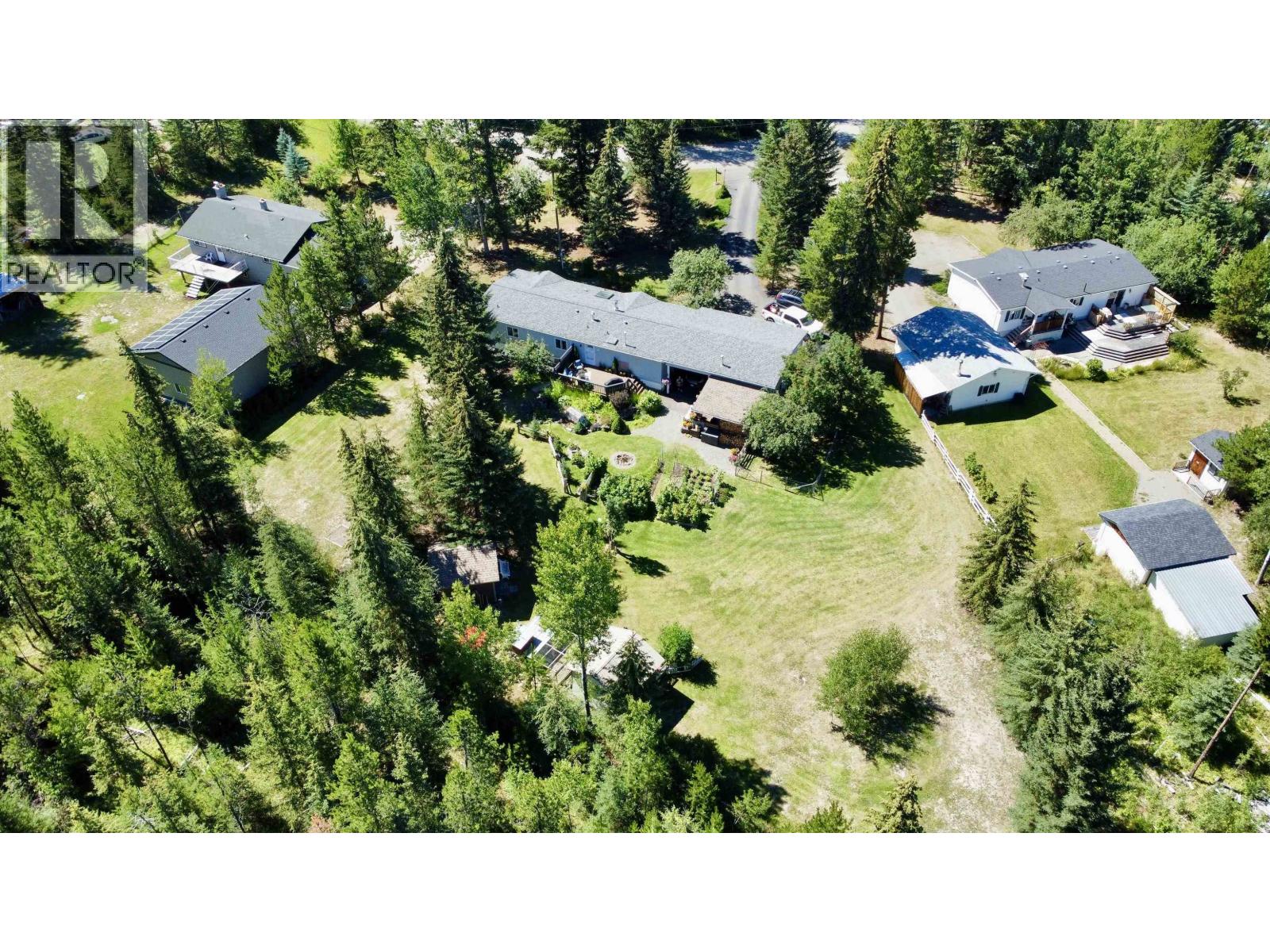 Residential in Horse Lake 5