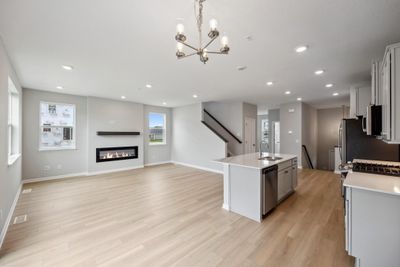 Family Room | Image 3