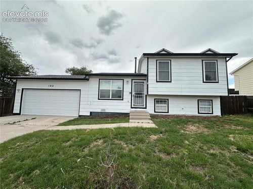102 Comanche Ct, Fountain, CO, 80817-4681 | Card Image