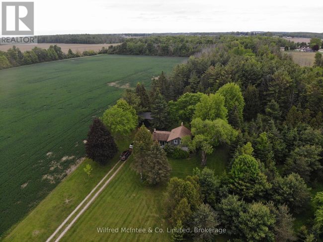 40065 School Rd, Home with 3 bedrooms, 2 bathrooms and 5 parking in Goderich ON | Image 37