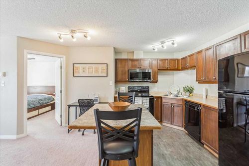 112-5340 199 St Nw, Edmonton, AB, T6M0A5 | Card Image