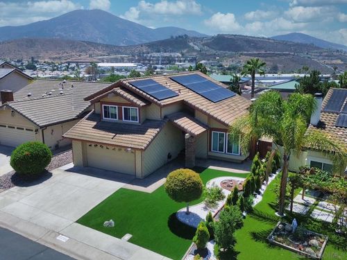 10295 Moorpark St, Spring Valley, CA, 91978-1515 | Card Image