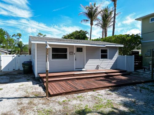 1885 Vamo Way, SARASOTA, FL, 34231-7729 | Card Image