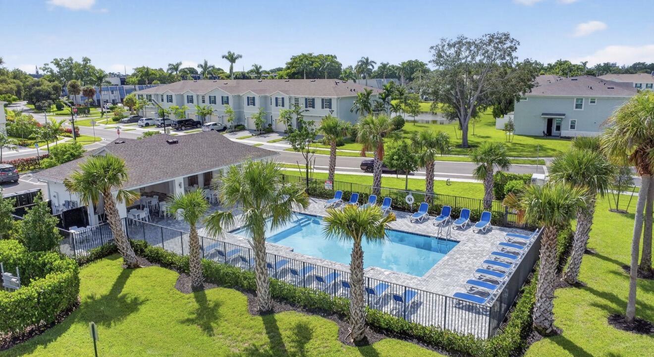 Residential in Lake Worth 3
