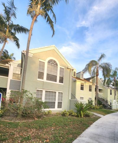 C - 1020 Crystal Way, Condo with 1 bedrooms, 1 bathrooms and null parking in Delray Beach FL | Image 2