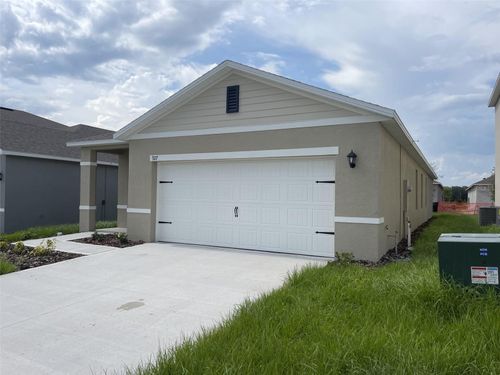 927 Waterfall Blvd, Davenport, FL, 33837-7766 | Card Image