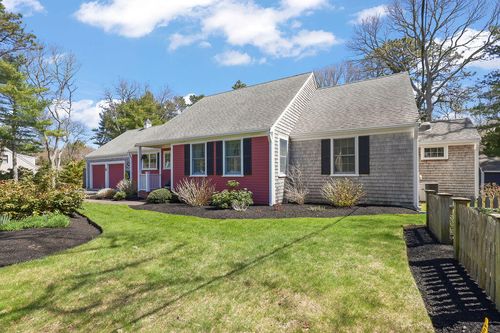 170 Sturbridge Drive, Osterville, MA, 02655 | Card Image