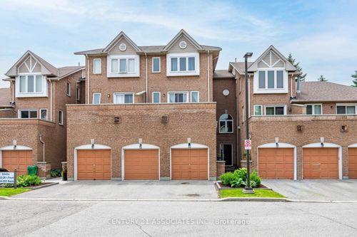 256-60 Barondale Dr, Mississauga, ON, L4Z3N8 | Card Image