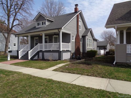 2145 4th St, Trenton, MI, 48183-2121 | Card Image