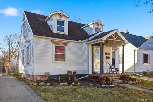 4300 Edmund St, Wayne, MI, 48184-2177 | Card Image