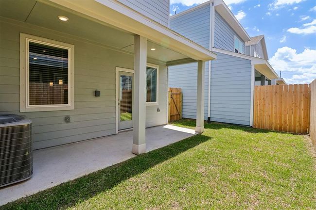 587 Avisa Dr, House other with 3 bedrooms, 3 bathrooms and 2 parking in Kemah TX | Image 36
