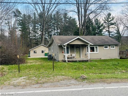 2841 River Rd, Willoughby Hills, OH, 44094-8725 | Card Image