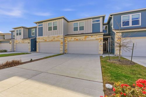 unit-2-104 Texas Agate Dr, Kyle, TX, 78640-0109 | Card Image