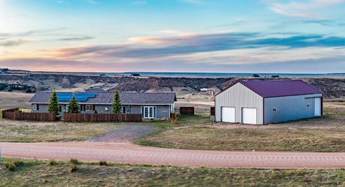 736 Valley View Dr, Cheyenne, WY, 82009-9012 | Card Image