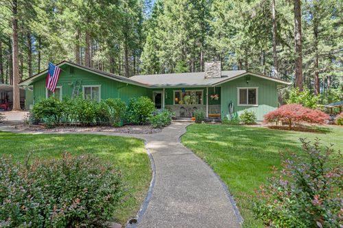 200 Cornett Ln, Cave Junction, OR, 97523-9789 | Card Image