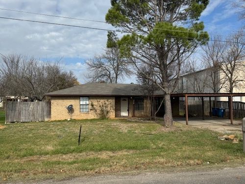 216 W Marshall St, Palmer, TX, 75152-9630 | Card Image