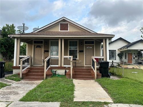 9107 09 Pritchard Place, New Orleans, LA, 70118 | Card Image
