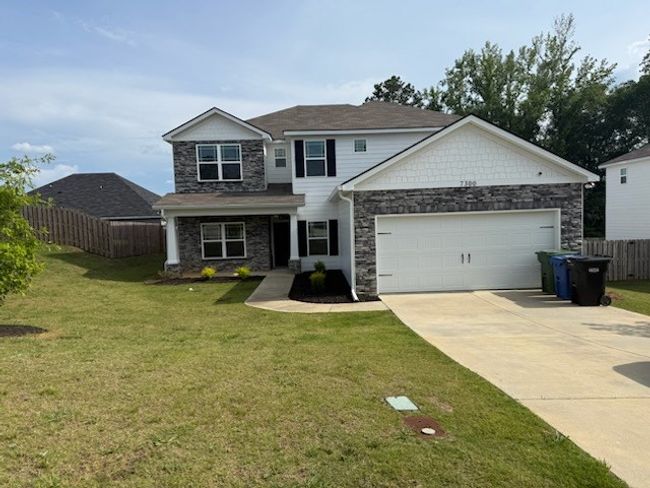 Front | Image 12