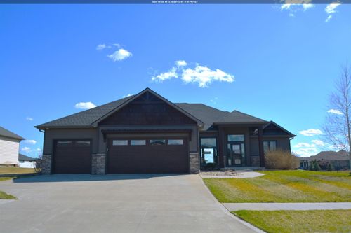 6720 Prairieview Ct, Sioux City, IA, 51106-8021 | Card Image