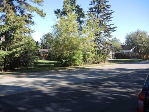 5116 50 Ave, Sylvan Lake, AB, T4S1E6 | Card Image