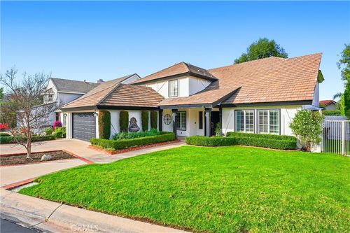 7131 E Cambria Cir, Orange, CA, 92869-2318 | Card Image
