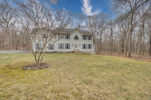 45 Pardons Wood Ln, East Greenwich, RI, 02818-1446 | Card Image