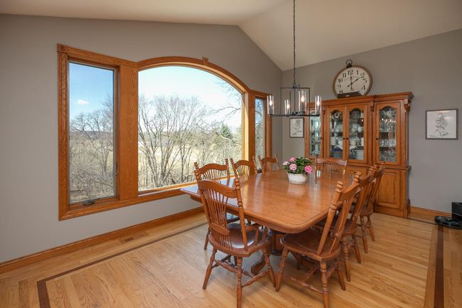Formal Dining Room | Image 9