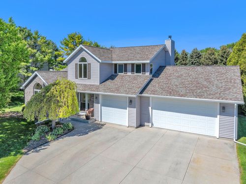 5118 Moenning Road, SHEBOYGAN, WI, 53081 | Card Image