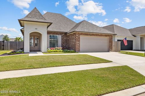 121 Cherrywood Dr, Lafayette, LA, 70508-8186 | Card Image