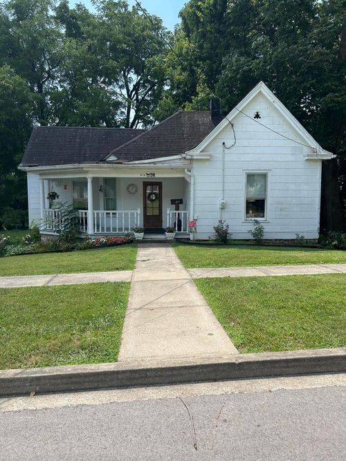 412 Holt Ave, Mt Sterling, KY, 40353-1128 | Card Image