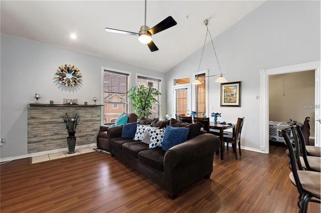 APT-101 - 2045 Erving Cir, Condo with 2 bedrooms, 2 bathrooms and null parking in OCOEE FL | Image 4
