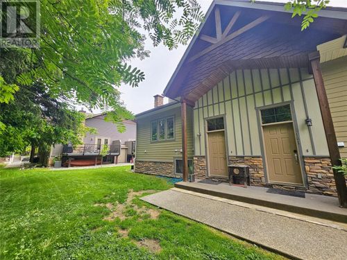 104-1901 Choquette Ave, Nelson, BC, V1L7B8 | Card Image