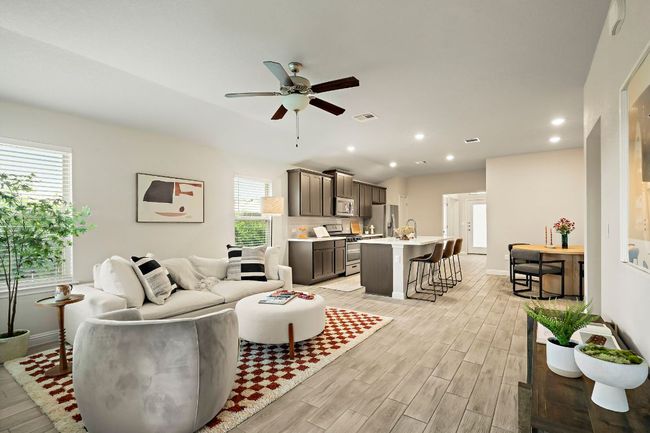 8201 Mc Kamy Dr, House other with 3 bedrooms, 2 bathrooms and 2 parking in Austin TX | Image 15