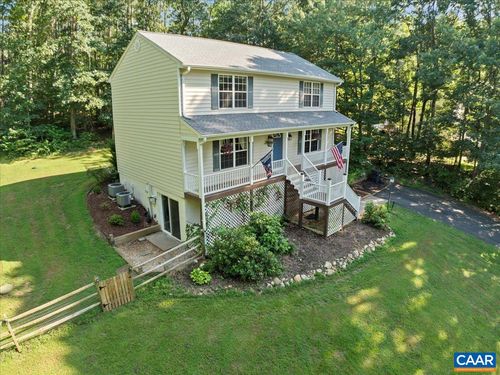 222 White Cedar Rd, BARBOURSVILLE, VA, 22923-2754 | Card Image