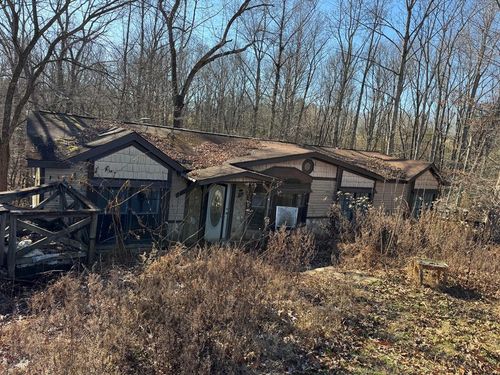 126 Harley Ln, Gainesboro, TN, 38562-7162 | Card Image