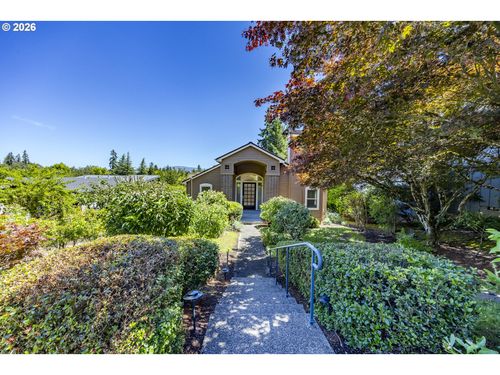 410 Spyglass Dr, Eugene, OR, 97401-2049 | Card Image