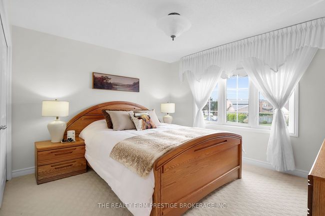 80 Virginia Cres, House other with 5 bedrooms, 4 bathrooms and 4 parking in London ON | Image 28