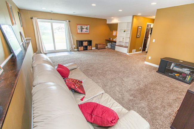 1017 2 Nd Ave Se, House other with 3 bedrooms, 2 bathrooms and null parking in Freeport MN | Image 25