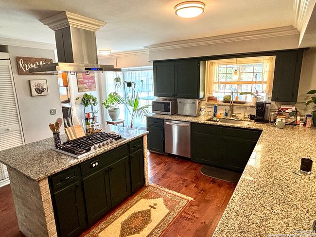 175 Columbus St, House other with 3 bedrooms, 3 bathrooms and null parking in Mcdade TX | Image 8