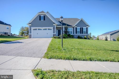 225 Ripple Dr, HANOVER, PA, 17331-8188 | Card Image