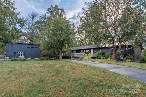 9 Tracy Ln, Weaverville, NC, 28787-9316 | Card Image