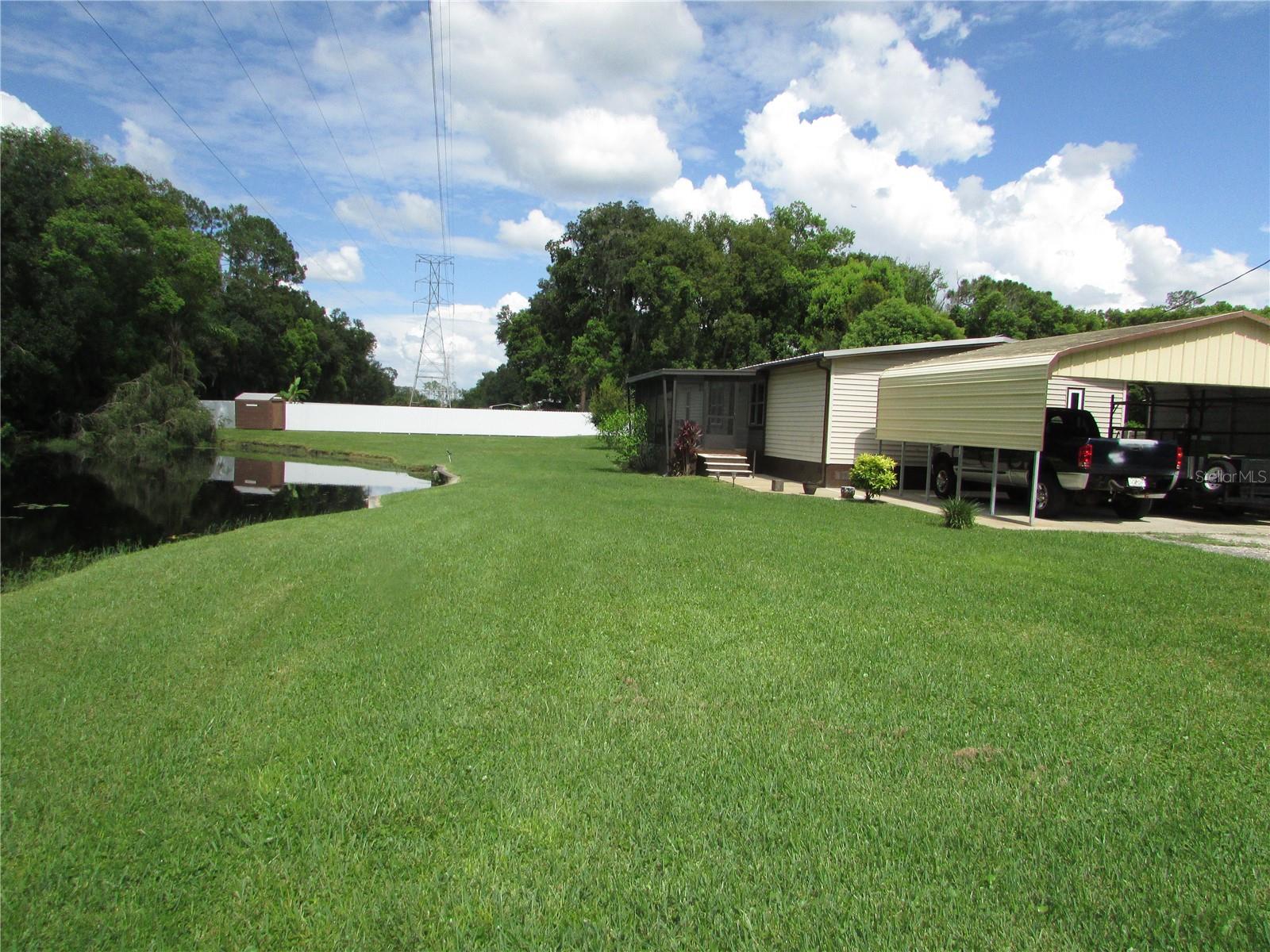 Willowdale Rd, Tampa, FL 33625